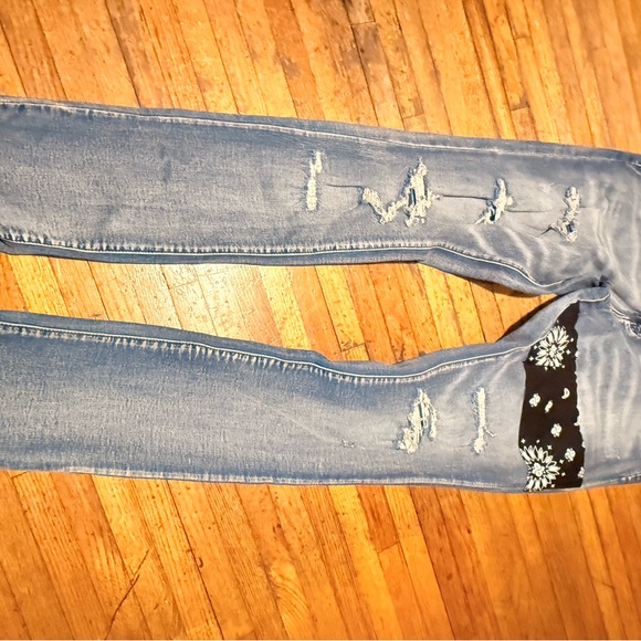 Men's Light Blue Distressed Jeans - Picture 1 of 5